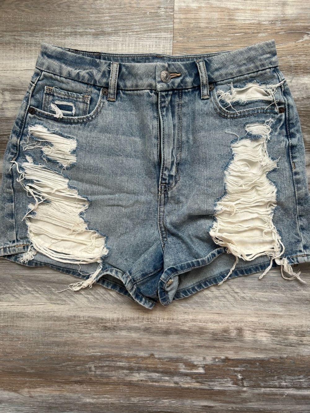 American Eagle high waisted denim shorts